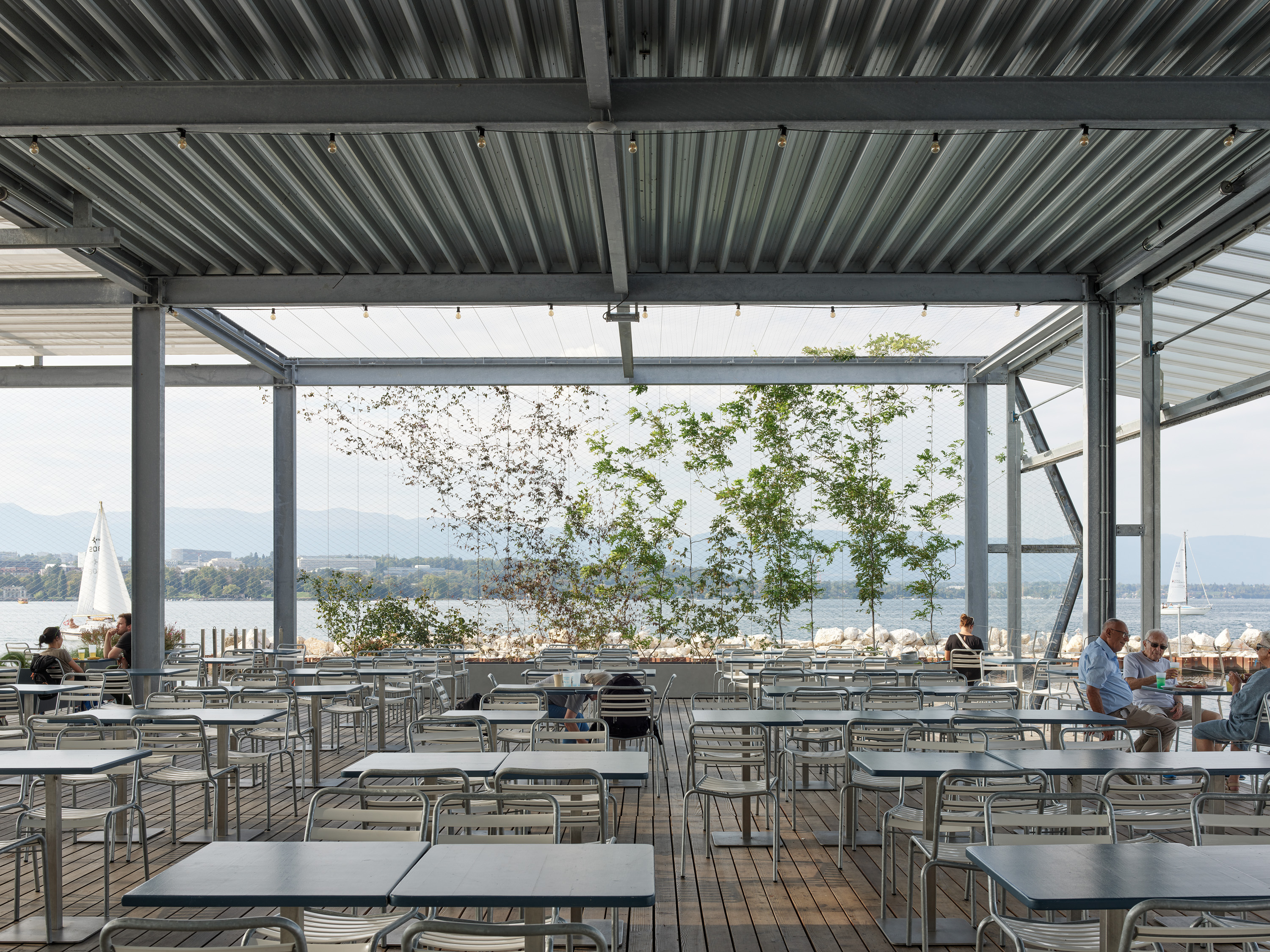 Ahp0061 AIQ4 011740 J3